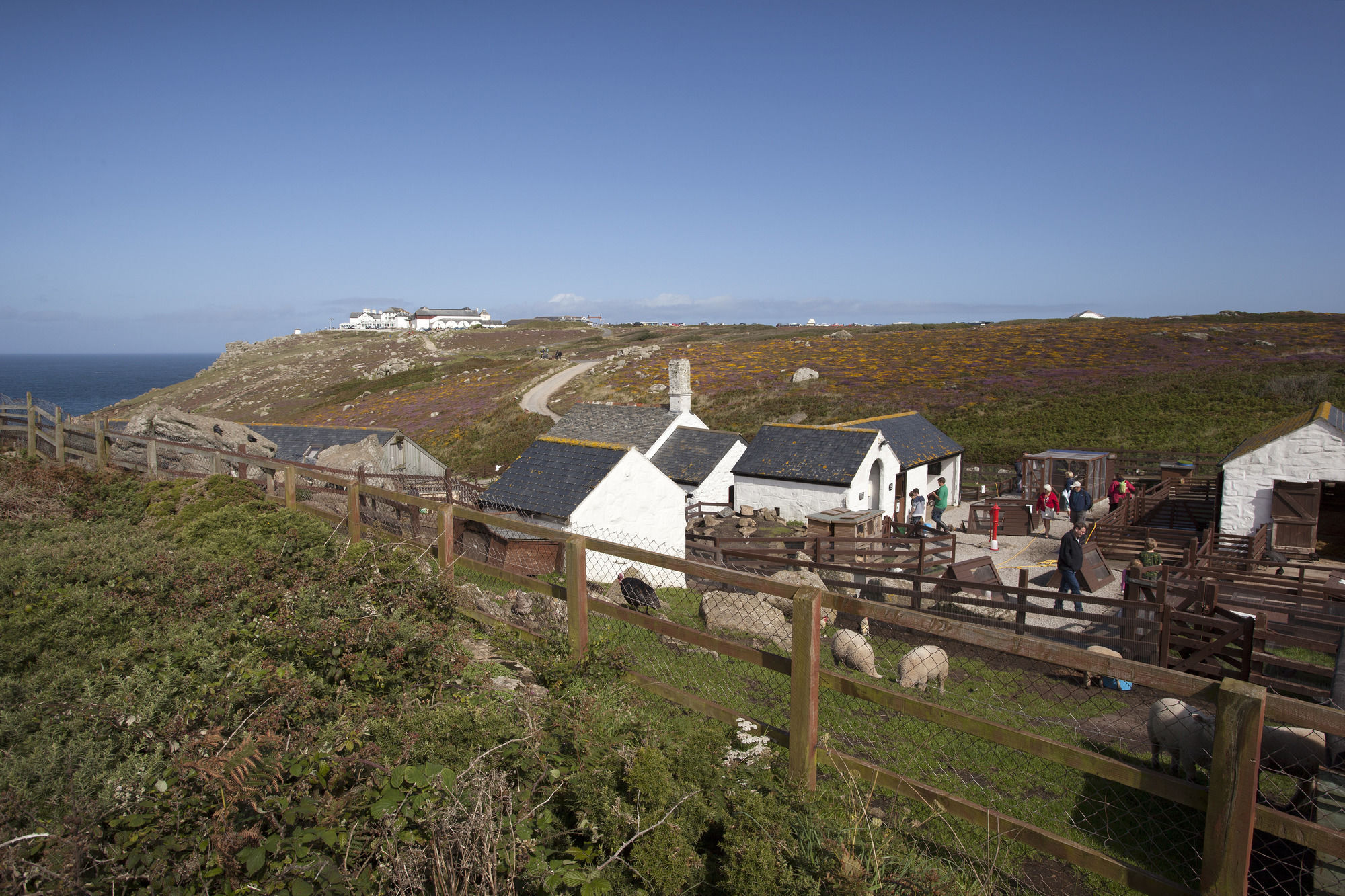 The Land'S End Hotel Сеннен Экстерьер фото